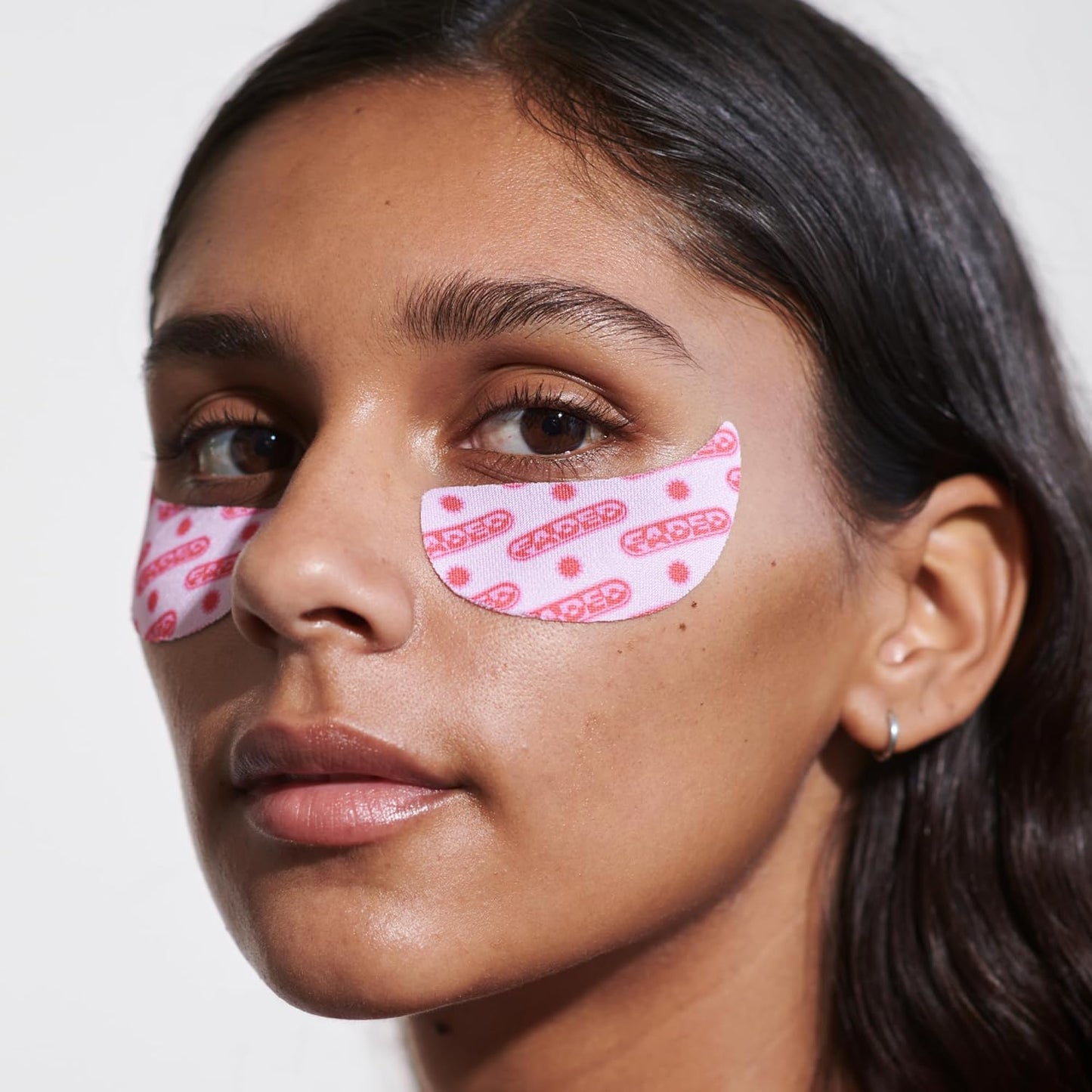 Brightening Under Eye Masks – Depuff, Hydrate & Illuminate with Kojic Acid & Caffeine